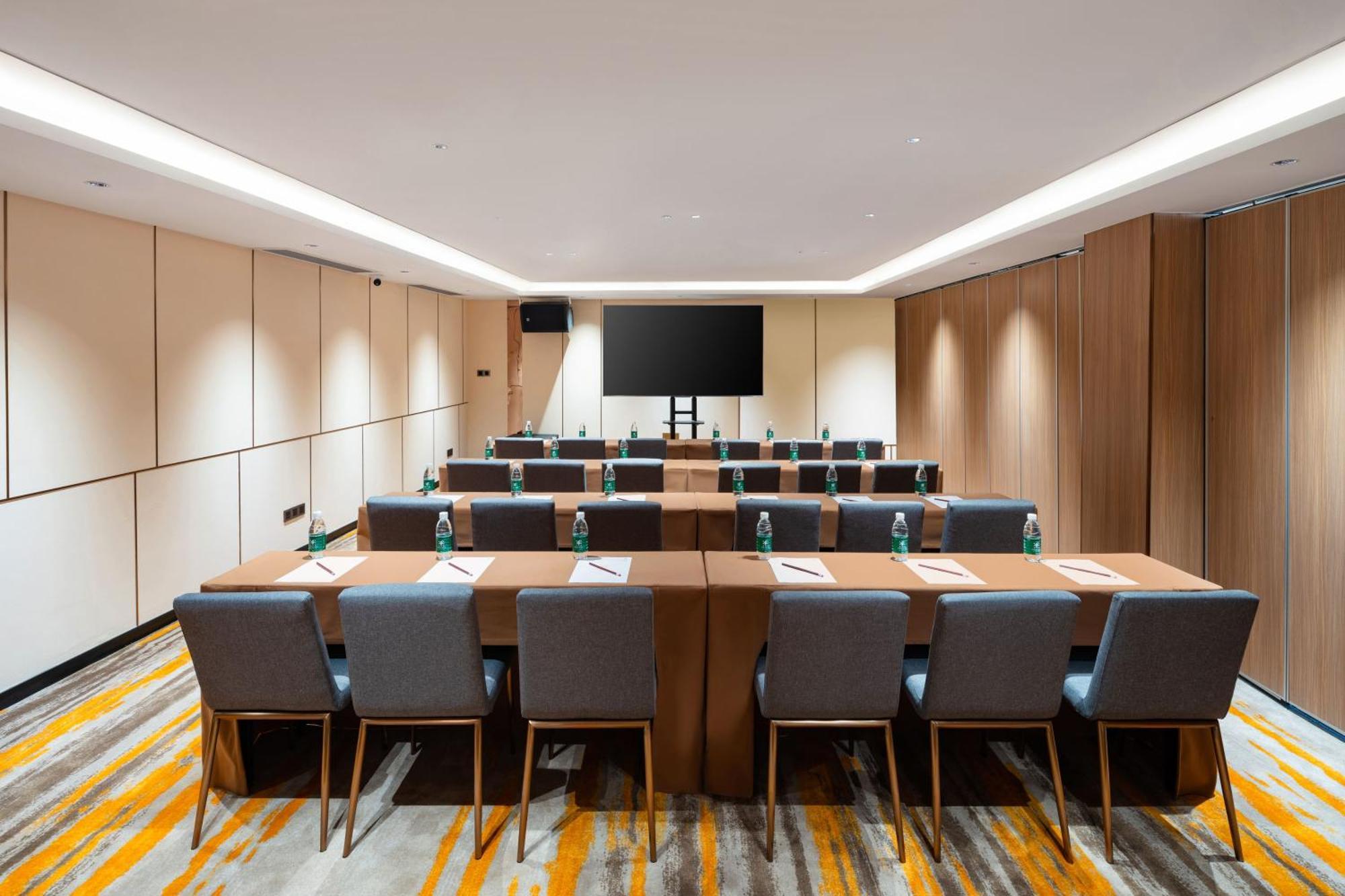 Guangzhou Wogo Yuanbao Hotel-Zhujiang New Town-Free Canton Fair Shuttle Bus & Overseas Buyer Registration Services Eksteriør billede