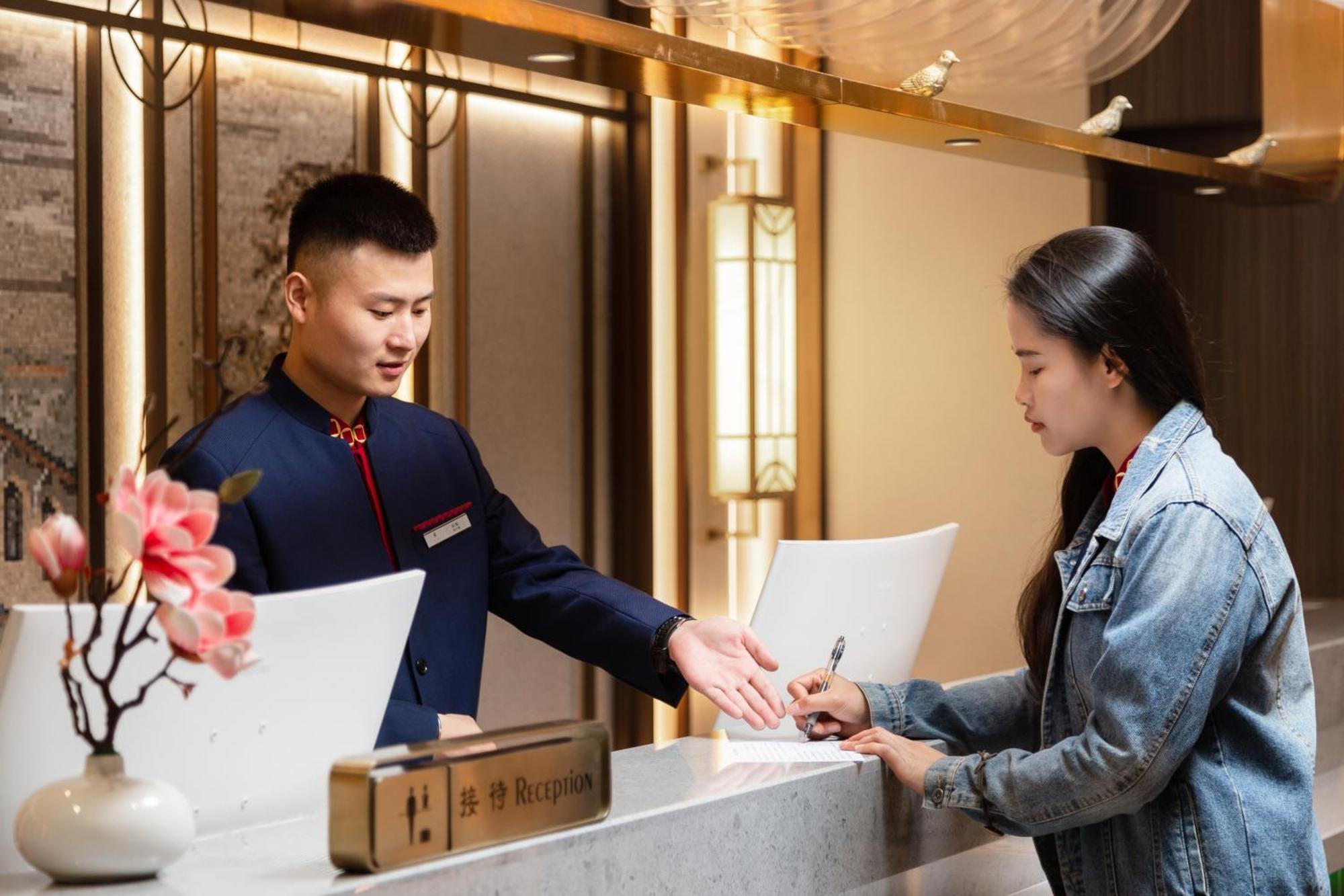 Guangzhou Wogo Yuanbao Hotel-Zhujiang New Town-Free Canton Fair Shuttle Bus & Overseas Buyer Registration Services Eksteriør billede